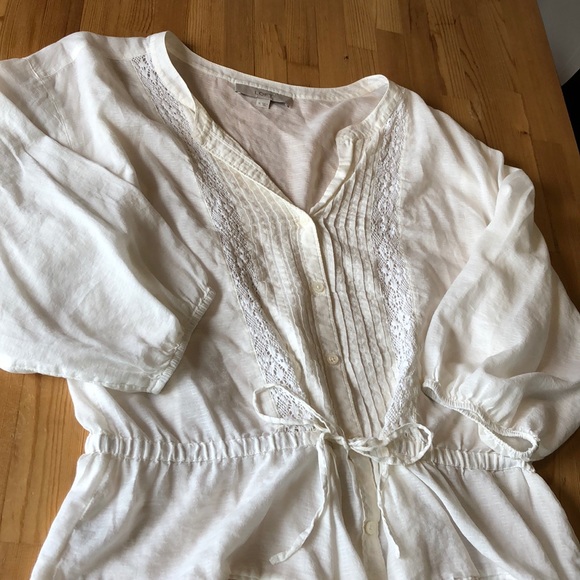 Rustic White lace top - Picture 4 of 4